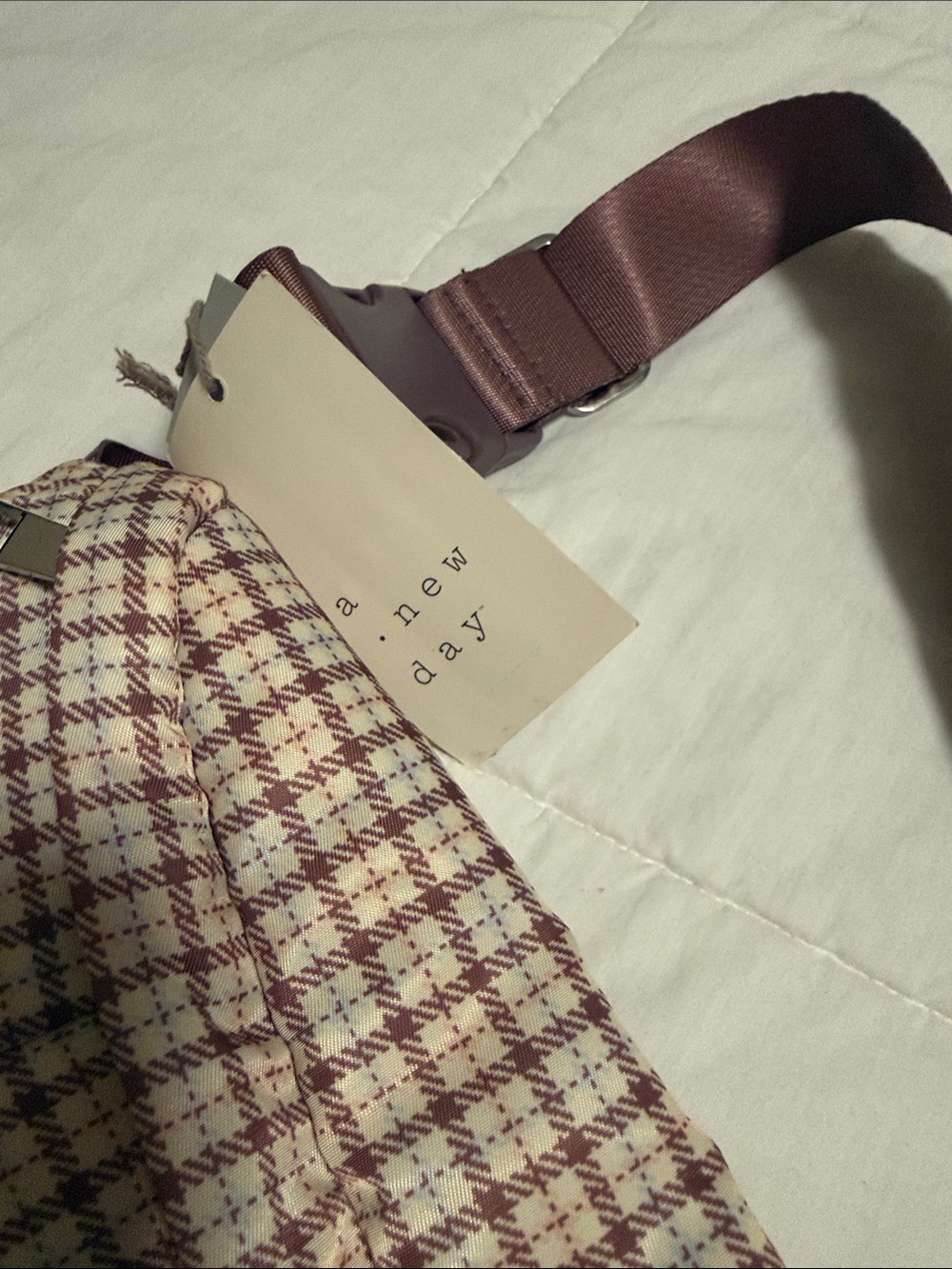 A New Day Crossbody Belt Bag - Picture 3 of 4